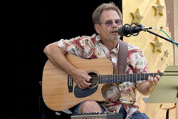 Image of Bob Christensen at Art by the Bay on Camano Island, July 2005