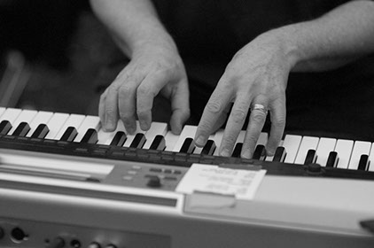 Image of Hands on keyboard